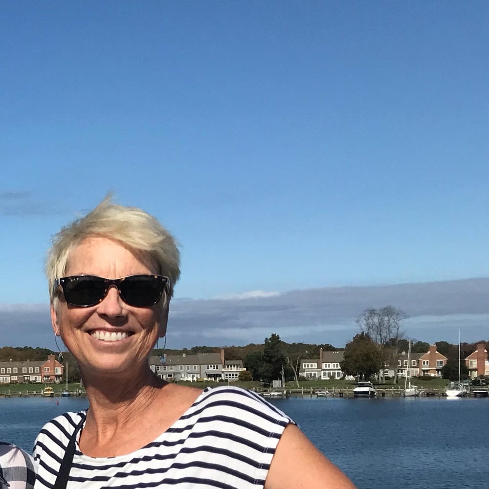 Meet your Posher, Diane